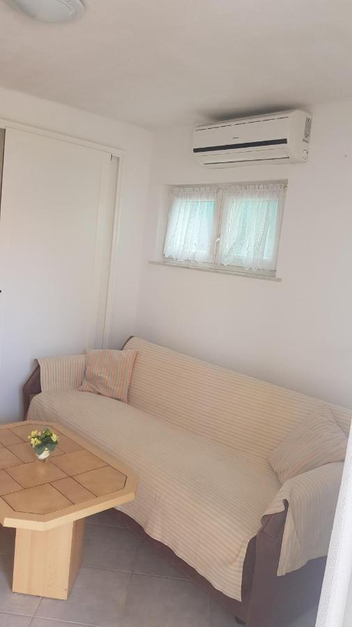 Apartment Simpatico Vir Esterno foto