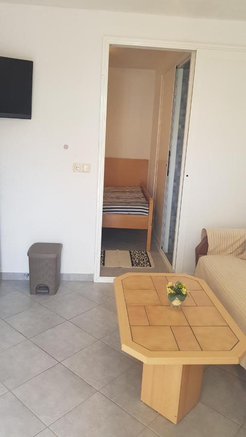 Apartment Simpatico Vir Esterno foto